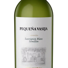 Load image into Gallery viewer, Pequeña Vasija Sauvignon Blanc by Rutini